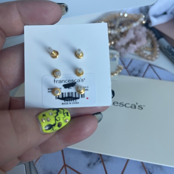 Set of three earrings - Picture 6 of 6